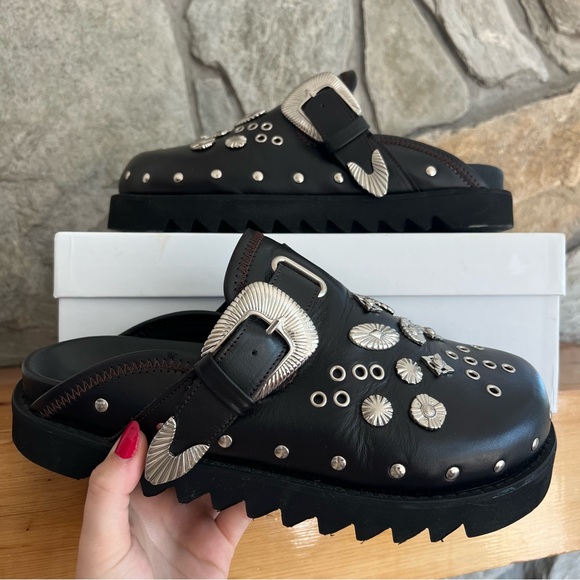 TOGA Other - TOGA VIRILIS Men’s Black Eyelet Metal Sabot Slip-on Loafers Embellished Slippers